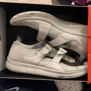 Nike air sockracer flyknit